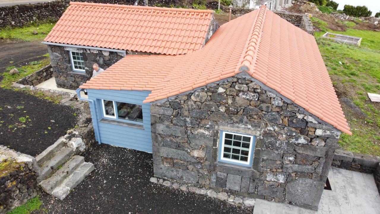 Casa Da Ribeirinha * Ribeirinha (Pico Island)