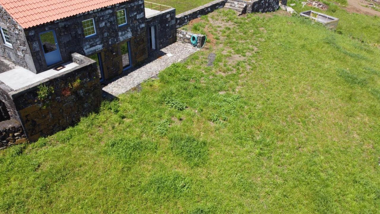 Casa Da Ribeirinha Holiday home Ribeirinha (Pico Island)