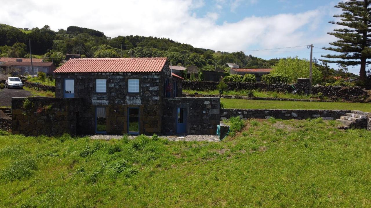 Casa Da Ribeirinha *