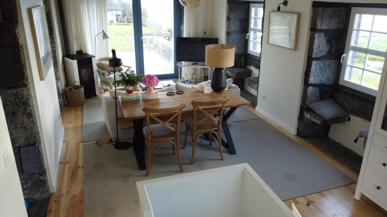 Casa Da Ribeirinha Holiday home *